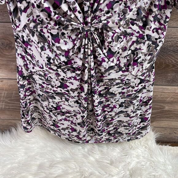 DAISY FUENTES Womens Ruched Bodice Dress Blouse Short Sleeves Size Small - Picture 3 of 8